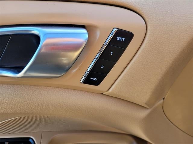 2017 Porsche Cayenne Base