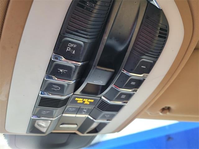 2017 Porsche Cayenne Base