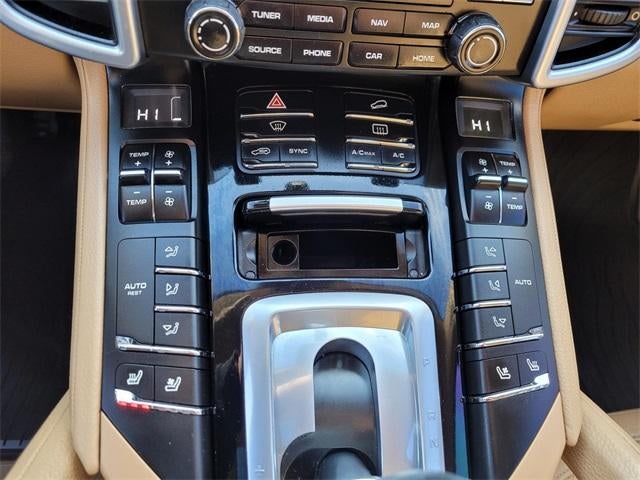 2017 Porsche Cayenne Base