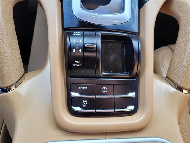 2017 Porsche Cayenne Base