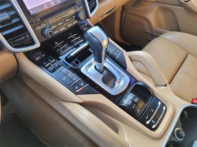 2017 Porsche Cayenne Base